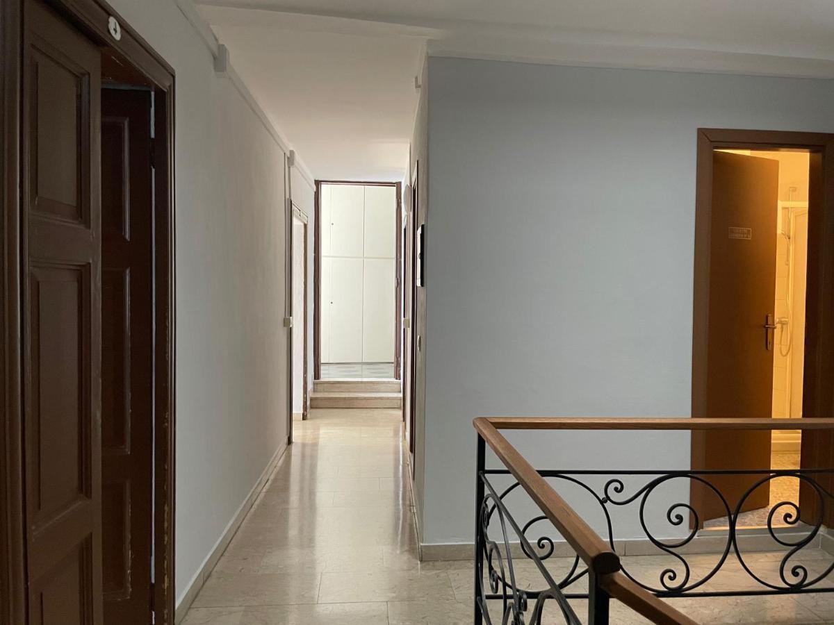 Albergo Della Torre Черноббио Экстерьер фото